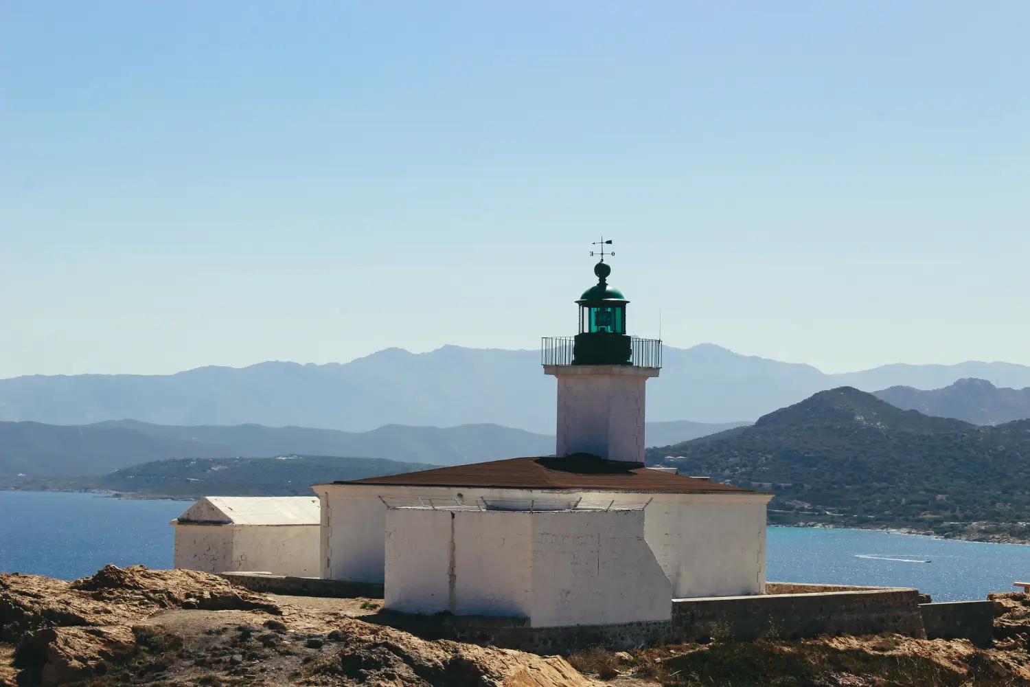 Fähre Nach Ile Rousse image